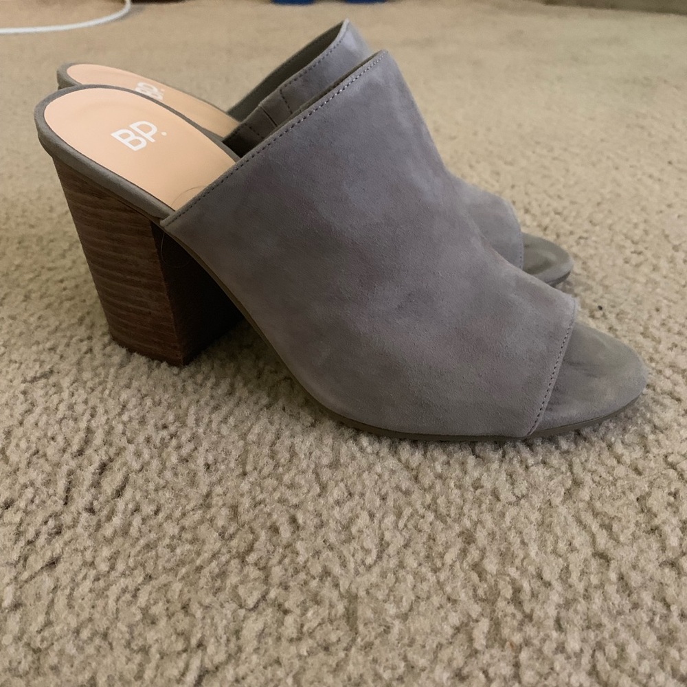 BP heeled mules